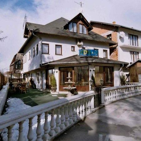 Ada S Hotel Bihać Esterno foto
